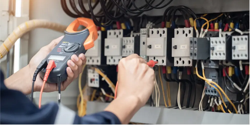 Arrange a Qualified EICR Electrician / EICR Checklist Old London Flats 